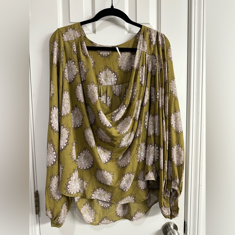 Free people size Large